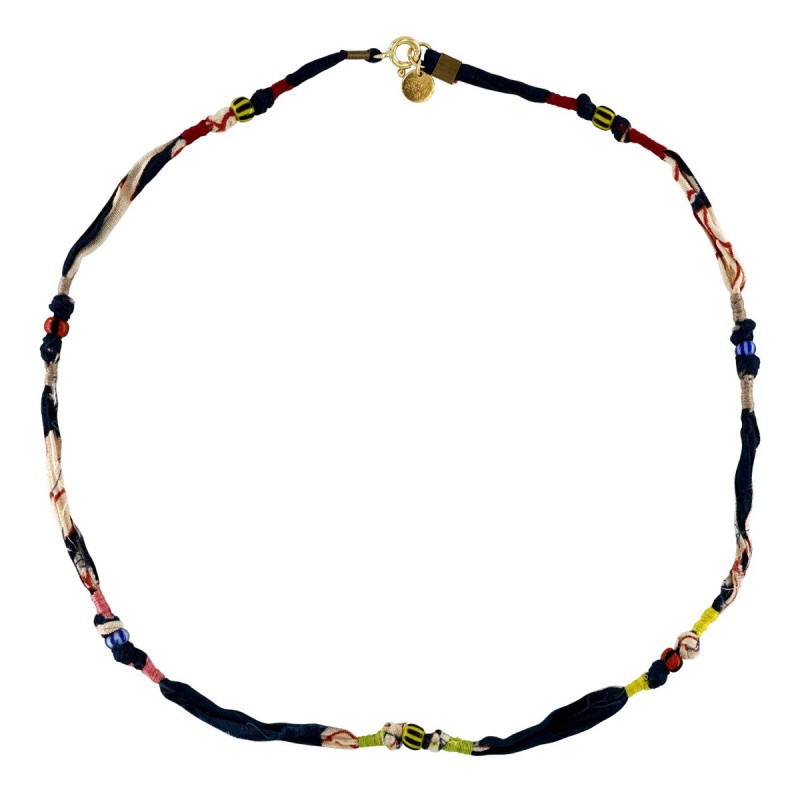 COLLIER TISSU FONCÉ ET PERLES AFRICAINES