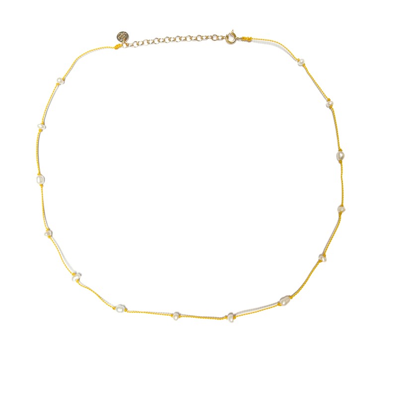 Collier section jaune et perles d'eau douce