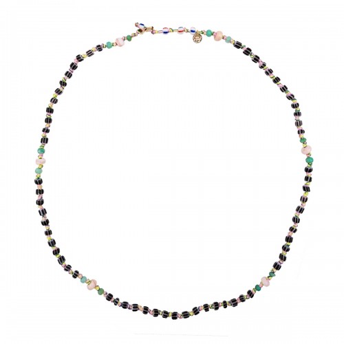 CANDIES IN BLACK AND BLACK AFRICAN PERLES